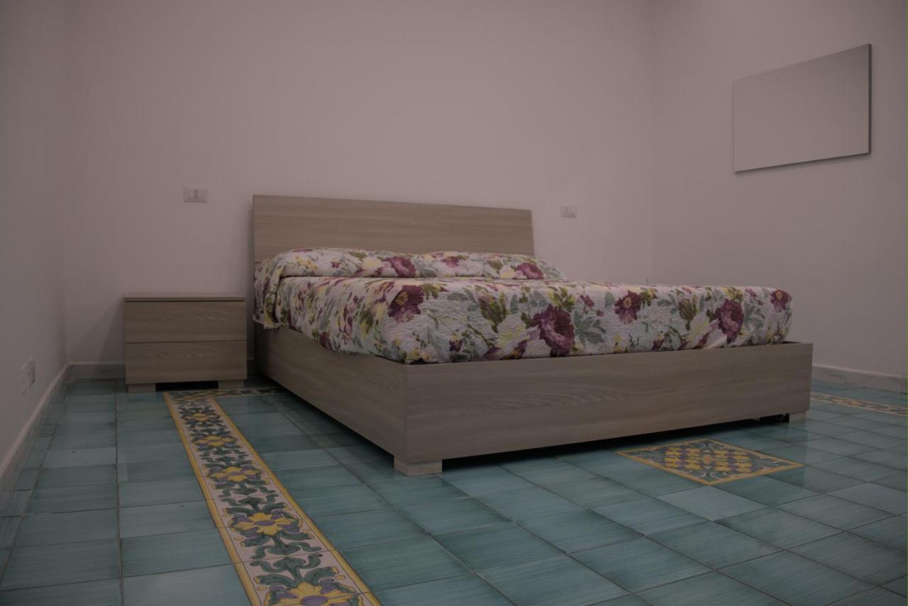 Let It B&B Apartment Salerno Kültér fotó