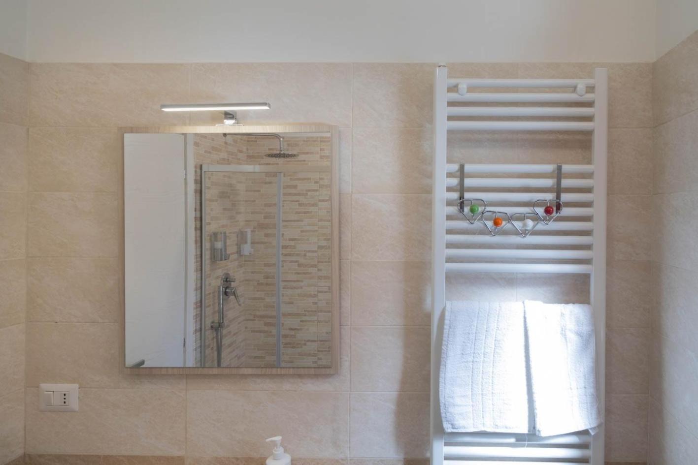 Let It B&B Apartment Salerno Szoba fotó